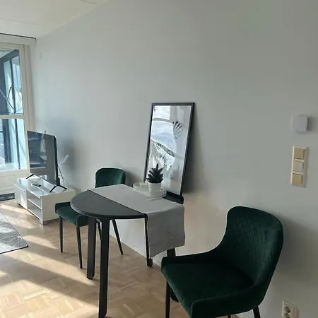 Modern And Cozy With Sauna אספו